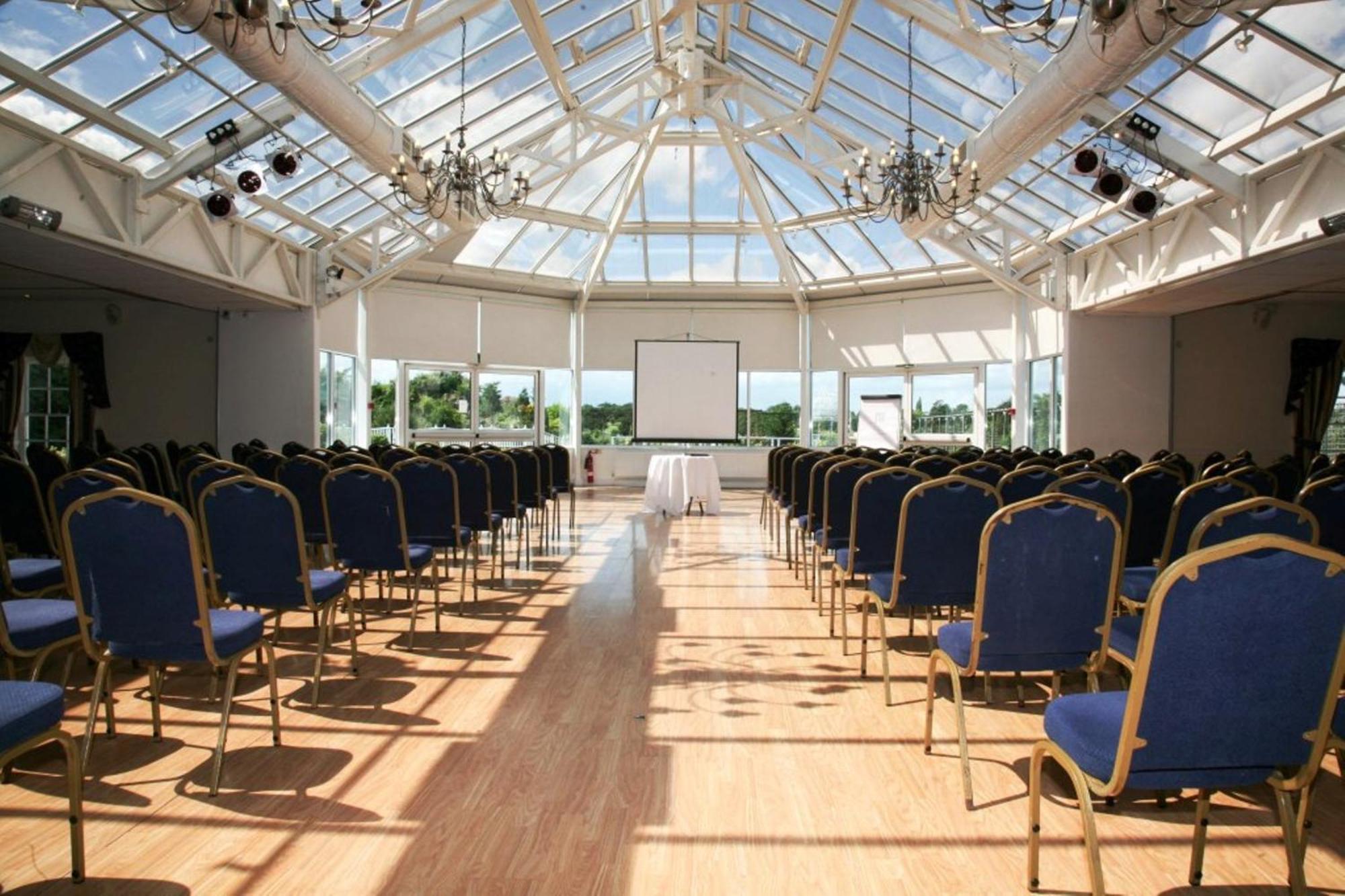 Manor Of Groves Hotel, Golf & Health Club Sawbridgeworth Exterior foto