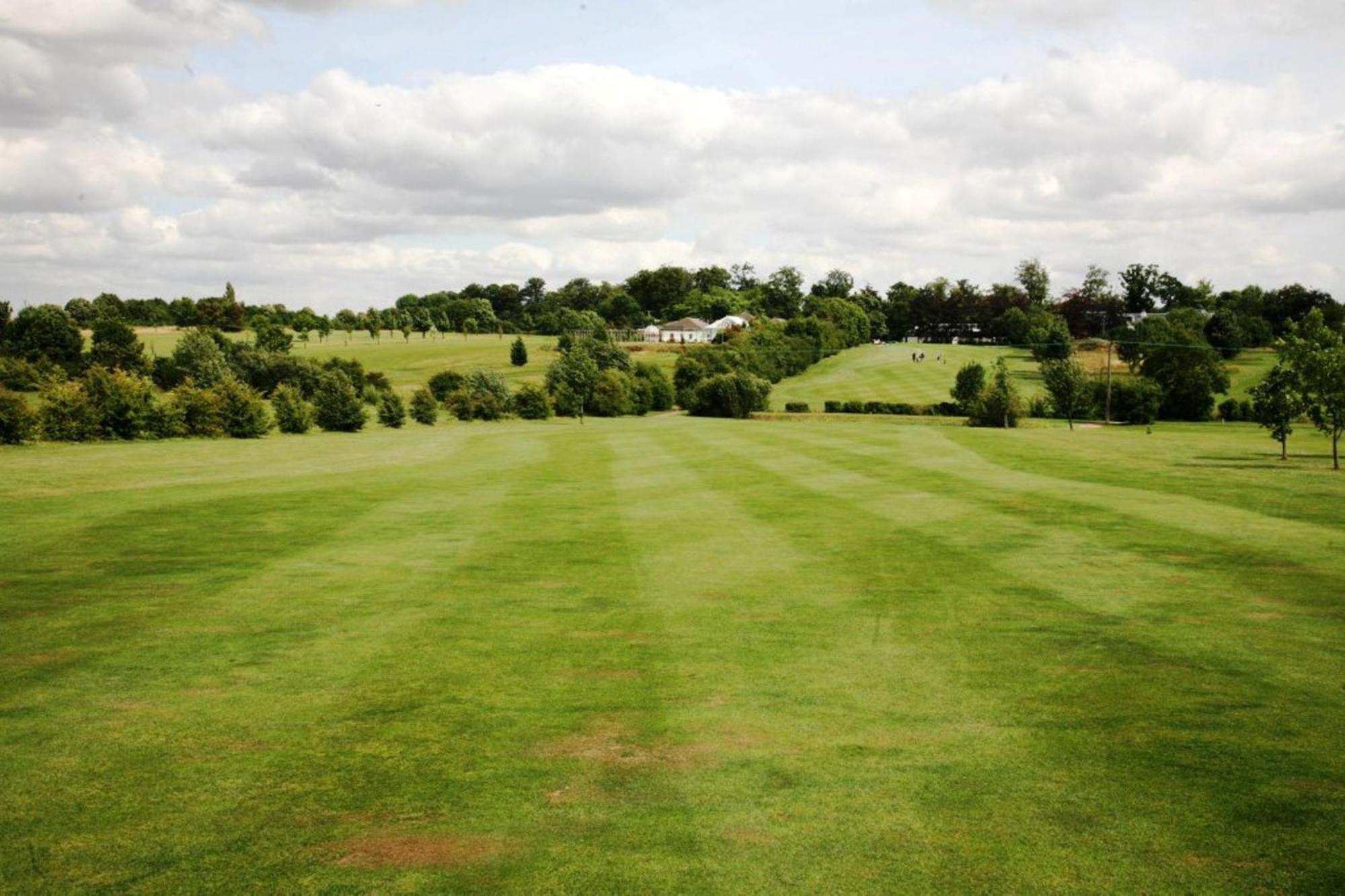 Manor Of Groves Hotel, Golf & Health Club Sawbridgeworth Exterior foto